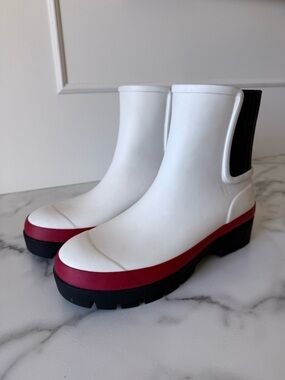 Tory Burch Foul Weather Rain Boot size 10 Outdoor Granola Gorpcore Spring